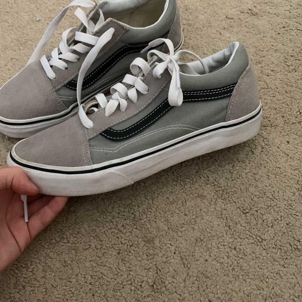 Vans - Picture 2 of 2